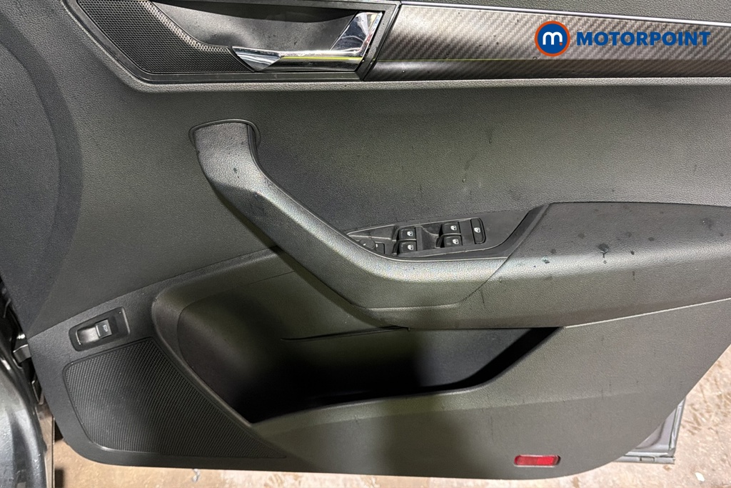 Skoda Karoq Sportline Automatic Petrol SUV - Stock Number (1689412) - 18th supplementary image