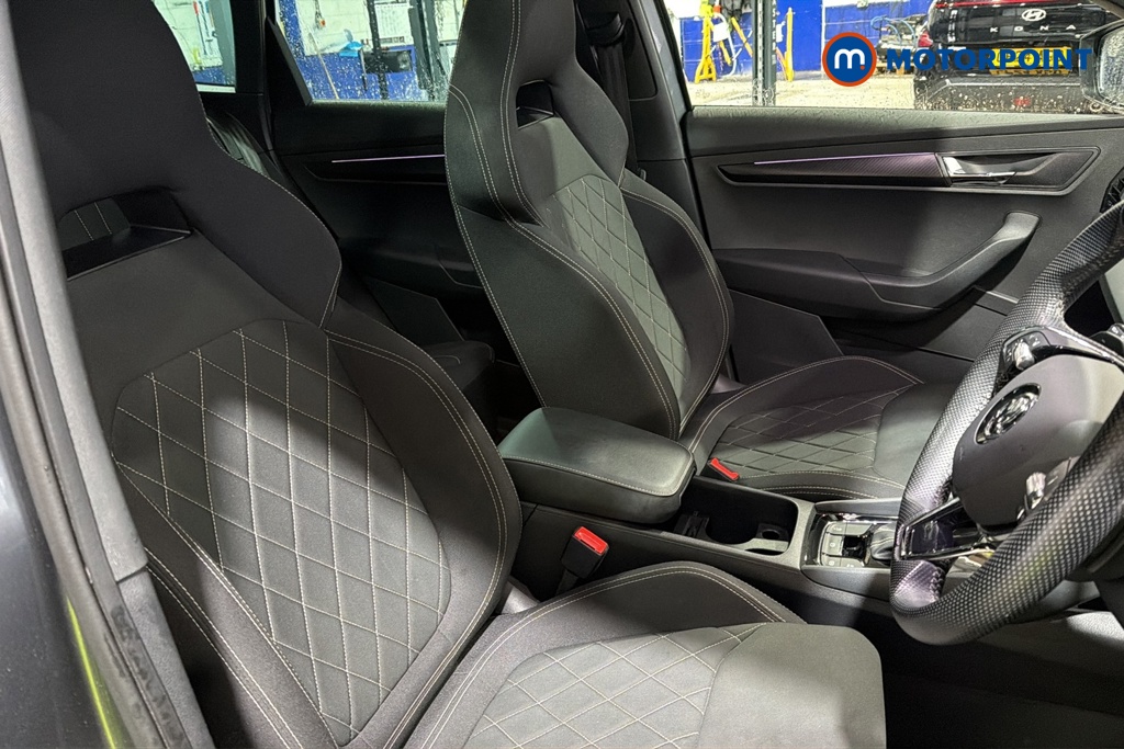 Skoda Karoq Sportline Automatic Petrol SUV - Stock Number (1689412) - 22nd supplementary image