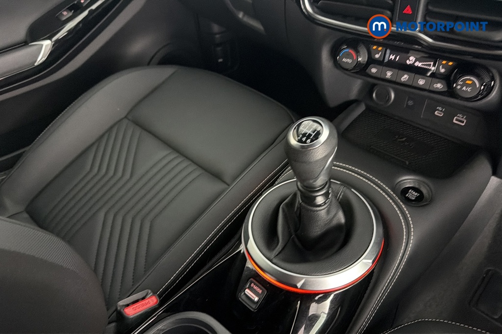 Nissan Juke Tekna Manual Petrol SUV - Stock Number (1689690) - 15th supplementary image