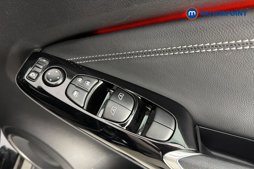 Nissan Juke Tekna Manual Petrol SUV - Stock Number (1689690) - 19th supplementary image