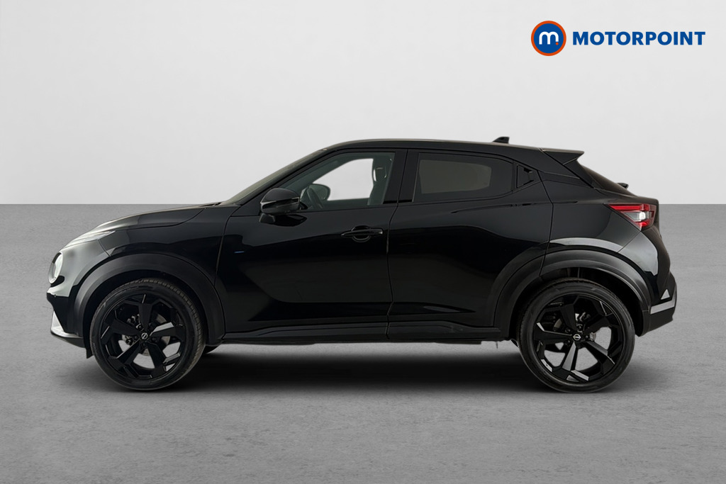 Nissan Juke Tekna Manual Petrol SUV - Stock Number (1689690) - Drivers side
