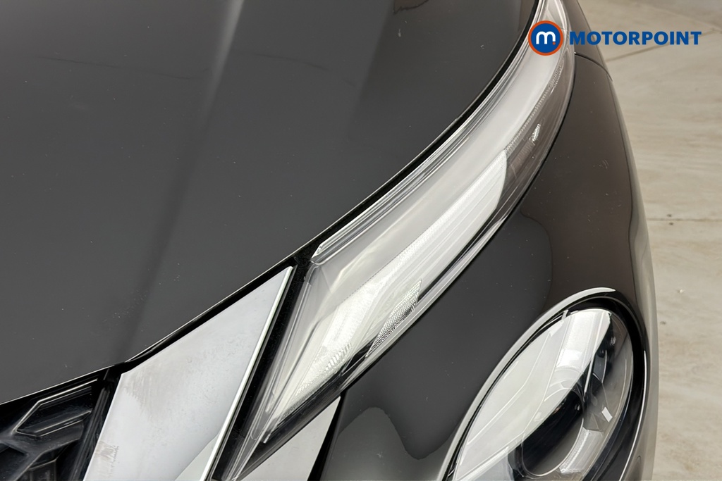 Nissan Juke Tekna Manual Petrol SUV - Stock Number (1689690) - 42nd supplementary image