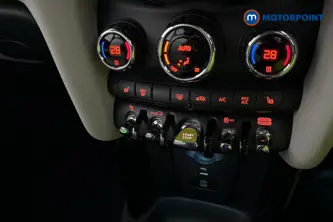 Mini Hatchback Cooper S Level 3 Automatic Electric Hatchback - Stock Number (1690193) - 12th supplementary image