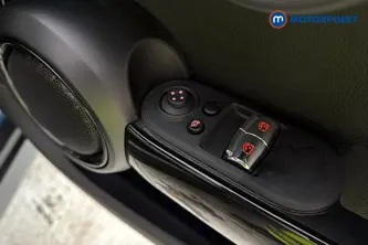 Mini Hatchback Cooper S Level 3 Automatic Electric Hatchback - Stock Number (1690193) - 19th supplementary image