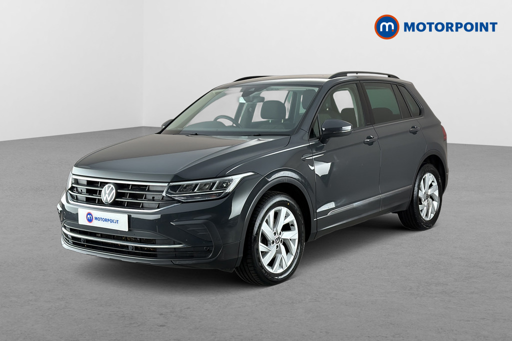Volkswagen Tiguan Life Automatic Petrol SUV - Stock Number (1690217) - Passenger side front corner
