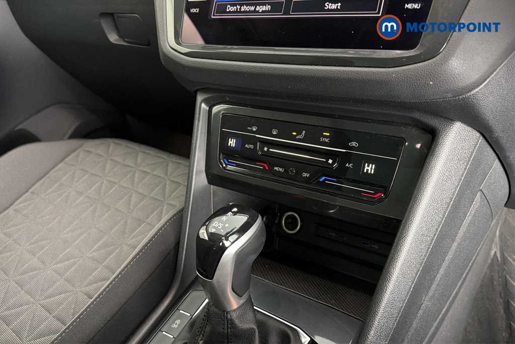 Volkswagen Tiguan Life Automatic Petrol SUV - Stock Number (1690217) - 12th supplementary image