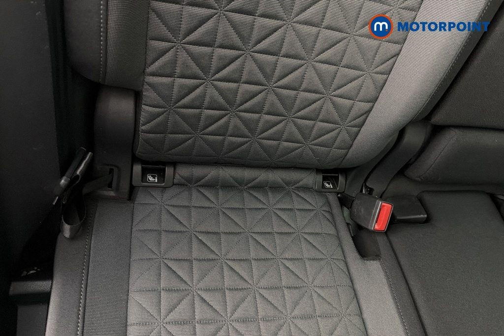 Volkswagen Tiguan Life Automatic Petrol SUV - Stock Number (1690217) - 27th supplementary image