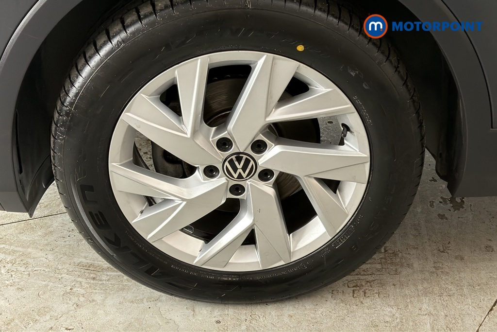 Volkswagen Tiguan Life Automatic Petrol SUV - Stock Number (1690217) - 44th supplementary image