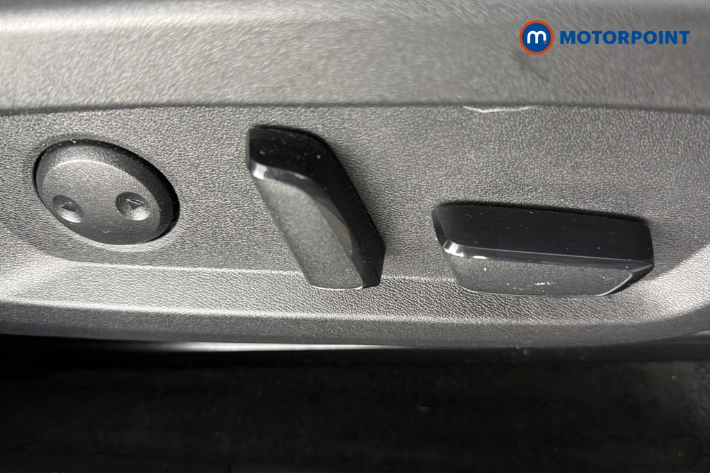 Nissan Qashqai Tekna Automatic Petrol SUV - Stock Number (1690252) - 23rd supplementary image