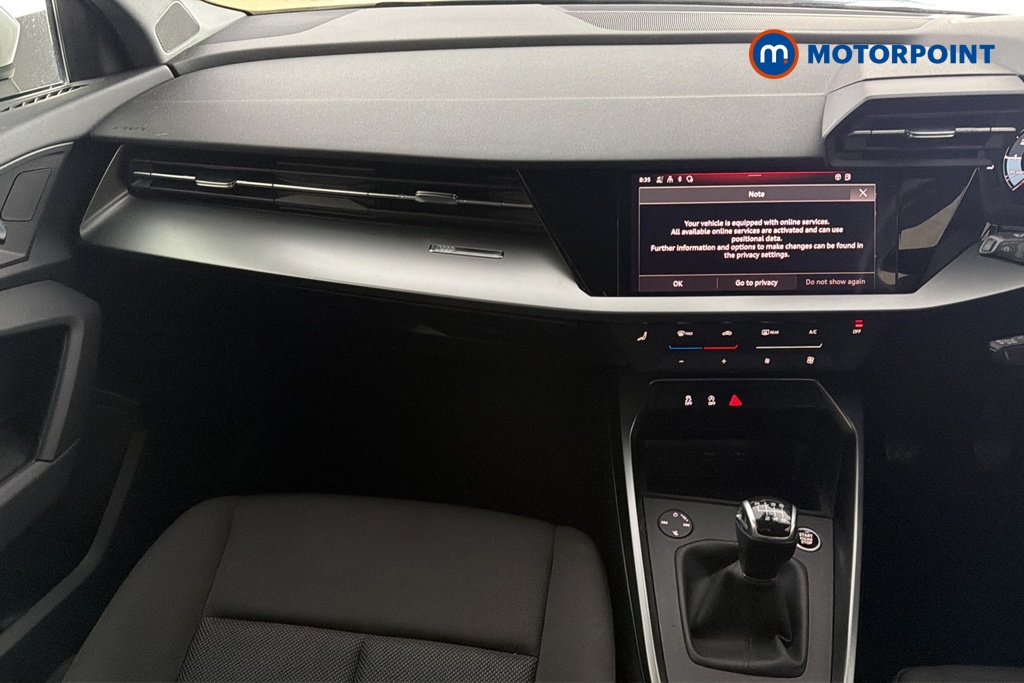 Audi A3 Technik Manual Petrol Hatchback - Stock Number (1690335) - 1st supplementary image