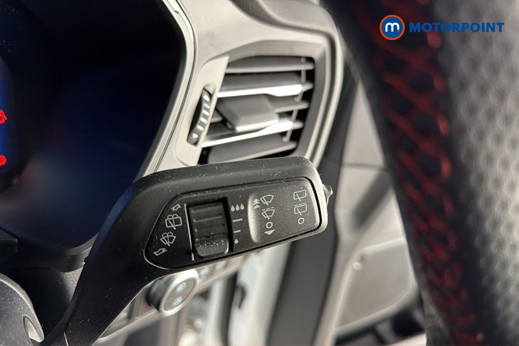 Ford Kuga St-Line Edition Manual Petrol SUV - Stock Number (1690424) - 6th supplementary image