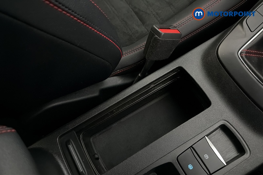 Ford Kuga St-Line Edition Manual Petrol SUV - Stock Number (1690424) - 16th supplementary image