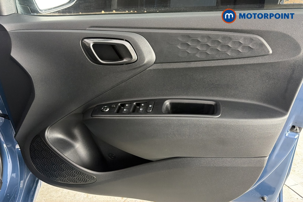 Hyundai I10 Advance Manual Petrol Hatchback - Stock Number (1690891) - 18th supplementary image