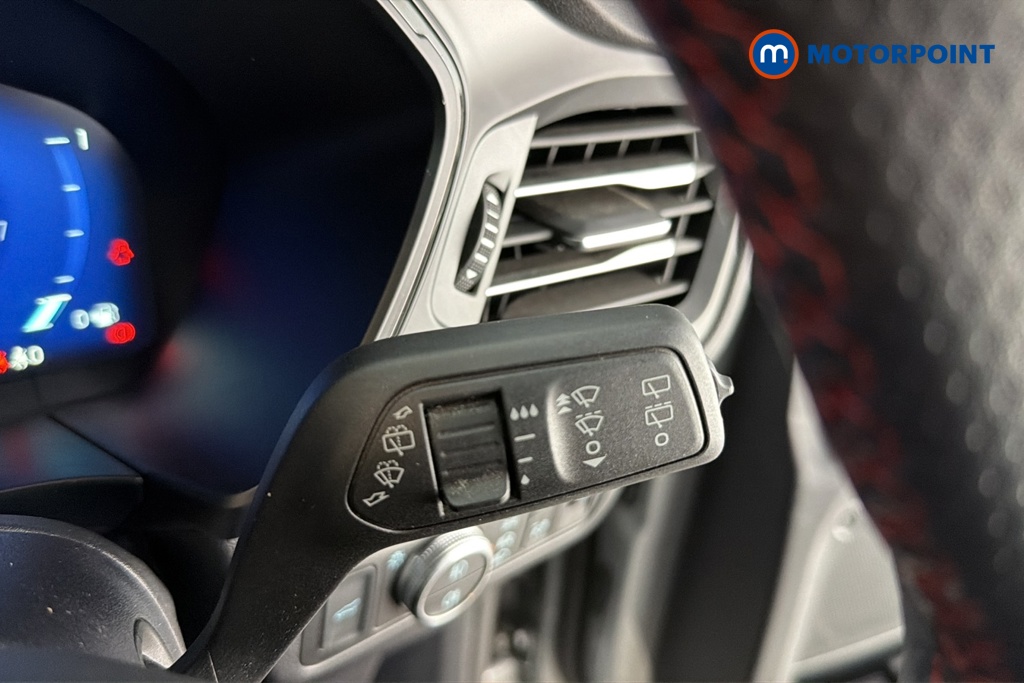 Ford Kuga St-Line Edition Manual Petrol SUV - Stock Number (1691022) - 6th supplementary image