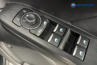 Ford Kuga St-Line Edition Manual Petrol SUV - Stock Number (1691022) - 19th supplementary image