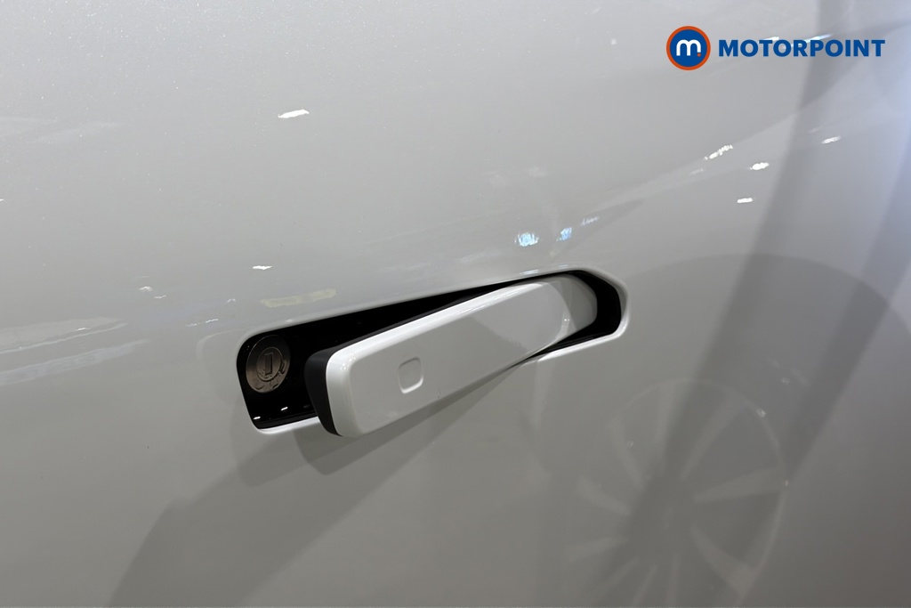 Chery Tiggo 8 Summit Automatic Petrol Plug-In Hybrid SUV - Stock Number (1691730) - 994th supplementary image