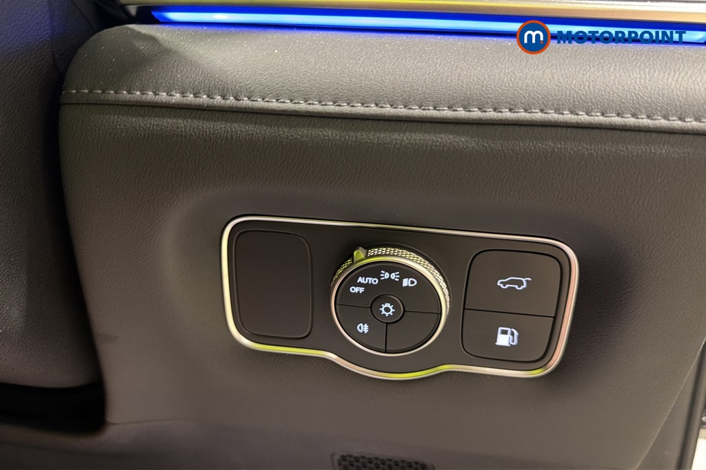 Chery Tiggo 8 Summit Automatic Petrol Plug-In Hybrid SUV - Stock Number (1691730) - 11th supplementary image