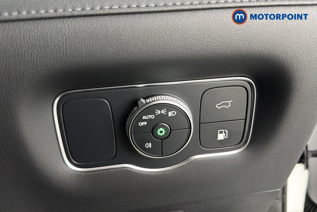 Chery Tiggo 8 Summit Automatic Petrol Plug-In Hybrid SUV - Stock Number (1691780) - 11th supplementary image