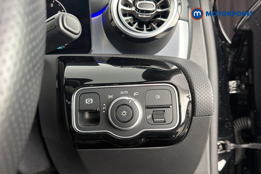 Mercedes-Benz A Class Amg Line Automatic Petrol Hatchback - Stock Number (1691889) - 11th supplementary image
