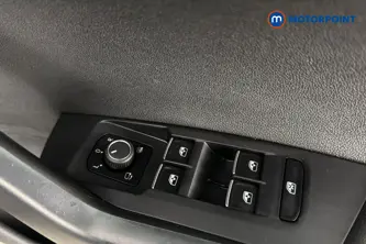 Volkswagen Taigo R-Line Manual Petrol SUV - Stock Number (1692491) - 19th supplementary image