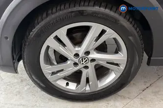 Volkswagen Taigo R-Line Manual Petrol SUV - Stock Number (1692491) - 44th supplementary image