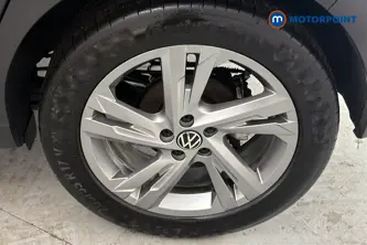 Volkswagen Taigo R-Line Manual Petrol SUV - Stock Number (1692491) - 45th supplementary image