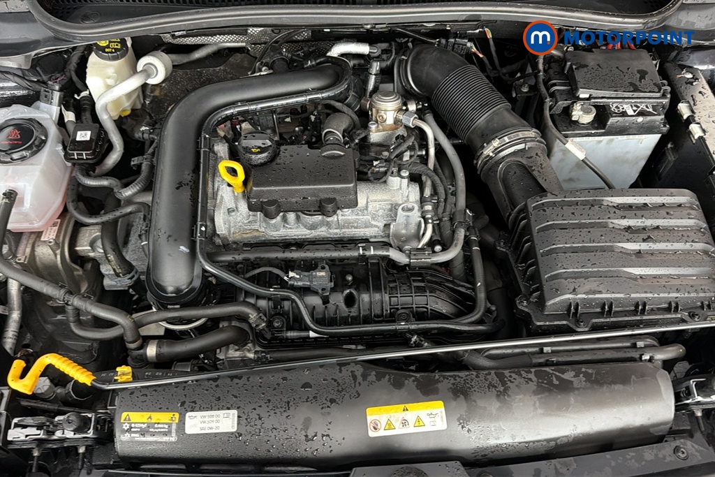 Volkswagen Taigo R-Line Manual Petrol SUV - Stock Number (1692491) - 48th supplementary image