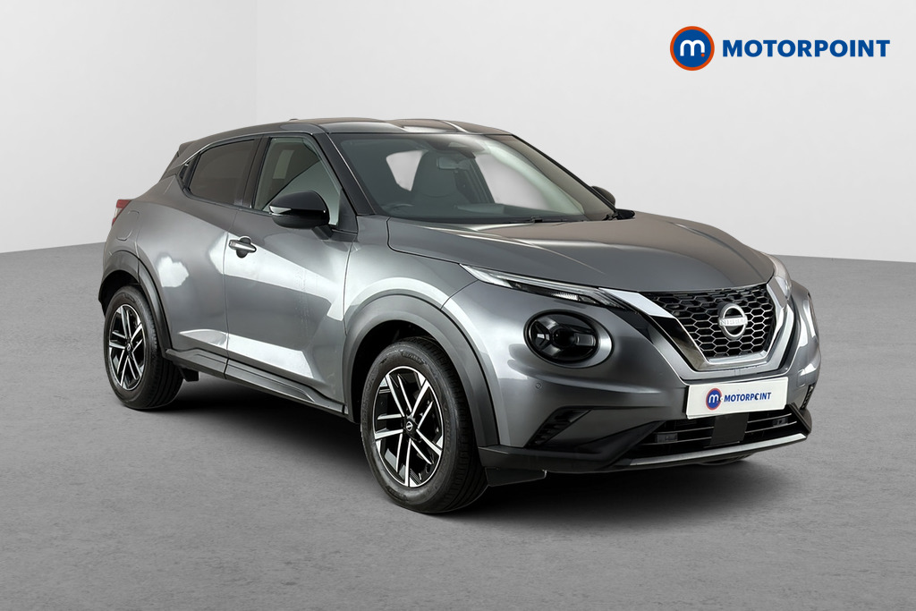Nissan Juke N-Connecta Manual Petrol SUV - Stock Number (1692627) - Drivers side front corner