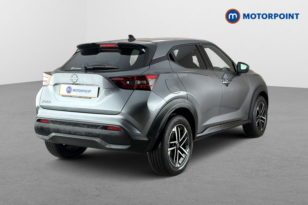 Nissan Juke N-Connecta Manual Petrol SUV - Stock Number (1692627) - Passenger side rear corner