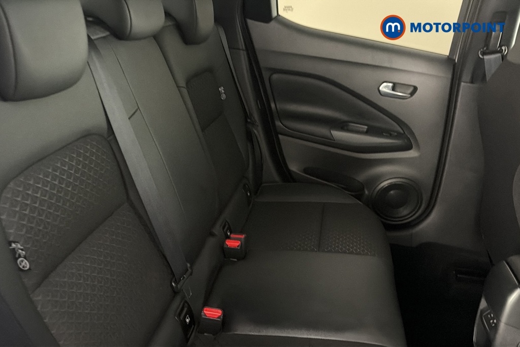 Nissan Juke N-Connecta Manual Petrol SUV - Stock Number (1692750) - 25th supplementary image