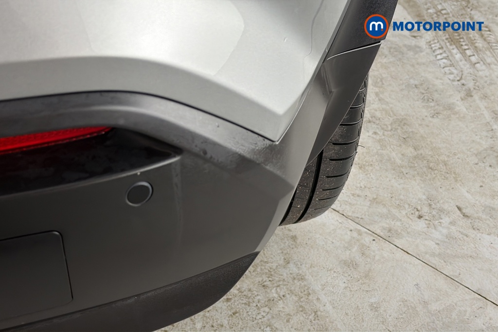 Nissan Juke N-Connecta Manual Petrol SUV - Stock Number (1692750) - 39th supplementary image