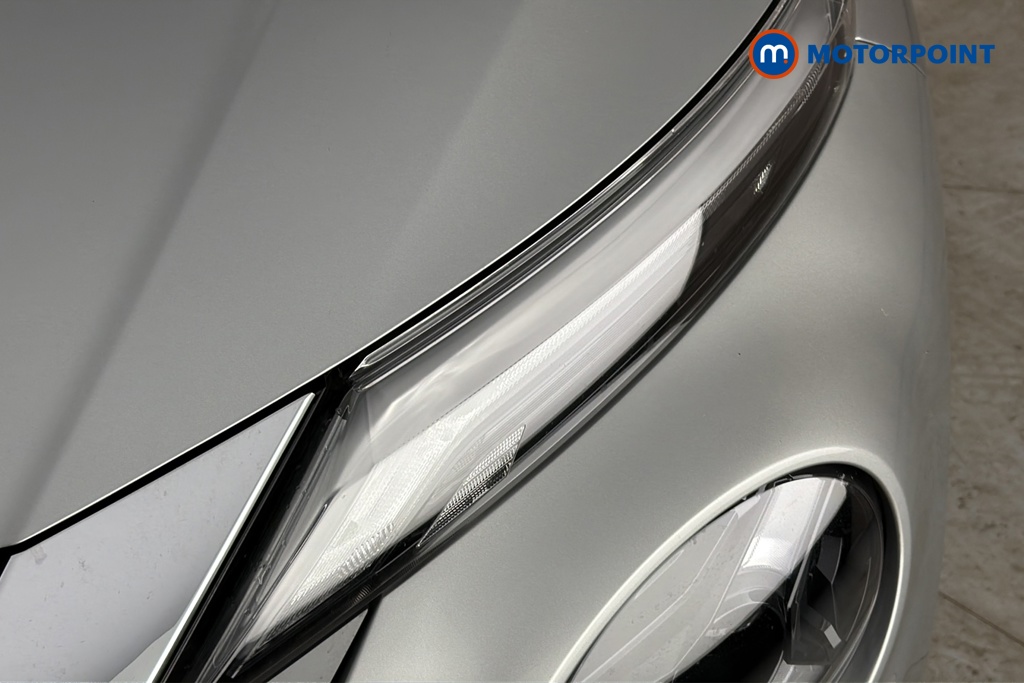 Nissan Juke N-Connecta Manual Petrol SUV - Stock Number (1692750) - 42nd supplementary image