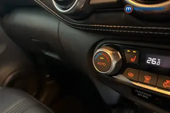 Nissan Juke Tekna Automatic Petrol-Electric Hybrid SUV - Stock Number (1692975) - 14th supplementary image