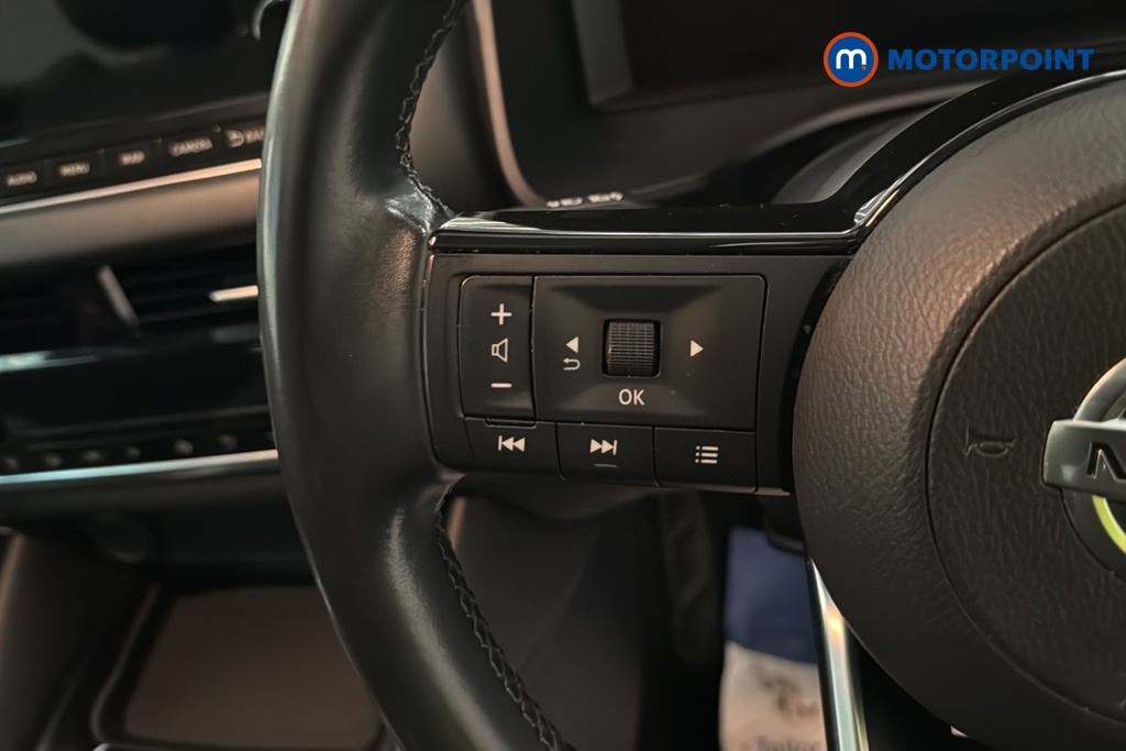 Nissan Qashqai N-Connecta Manual Petrol SUV - Stock Number (1689934) - 4th supplementary image