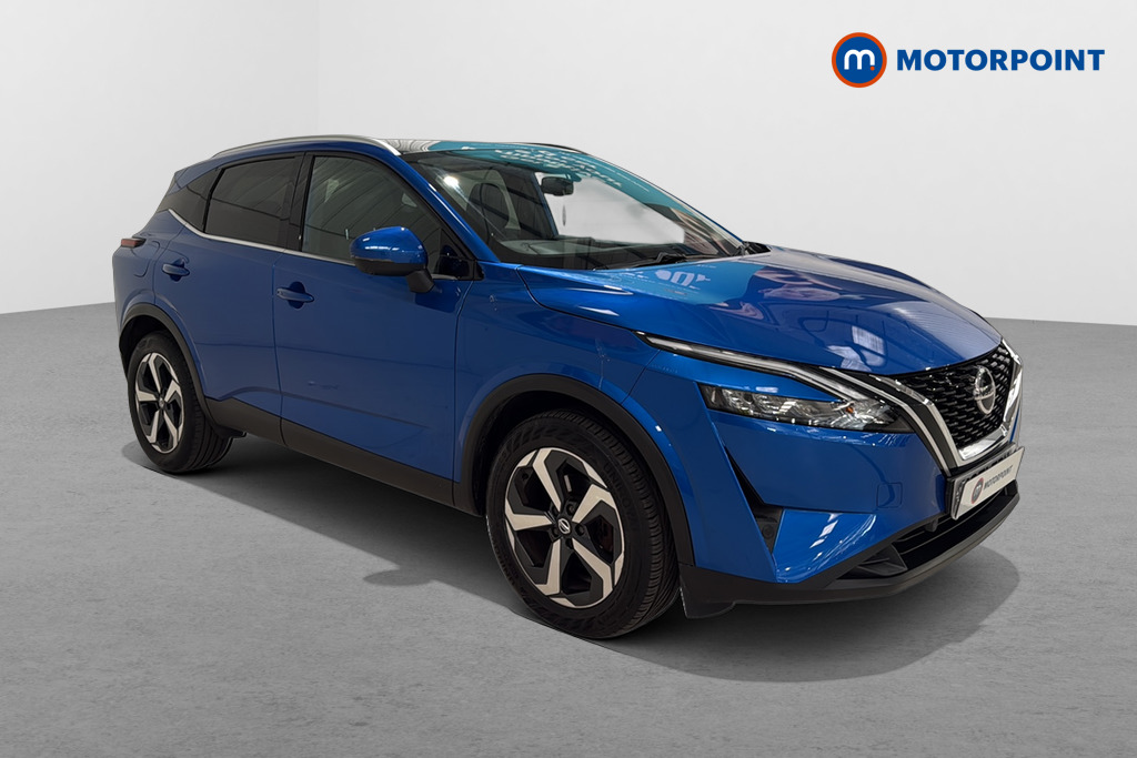 Nissan Qashqai N-Connecta Manual Petrol SUV - Stock Number (1689934) - Drivers side front corner