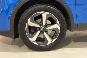 Nissan Qashqai N-Connecta Manual Petrol SUV - Stock Number (1689934) - 44th supplementary image