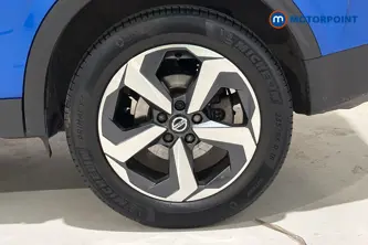 Nissan Qashqai N-Connecta Manual Petrol SUV - Stock Number (1689934) - 45th supplementary image