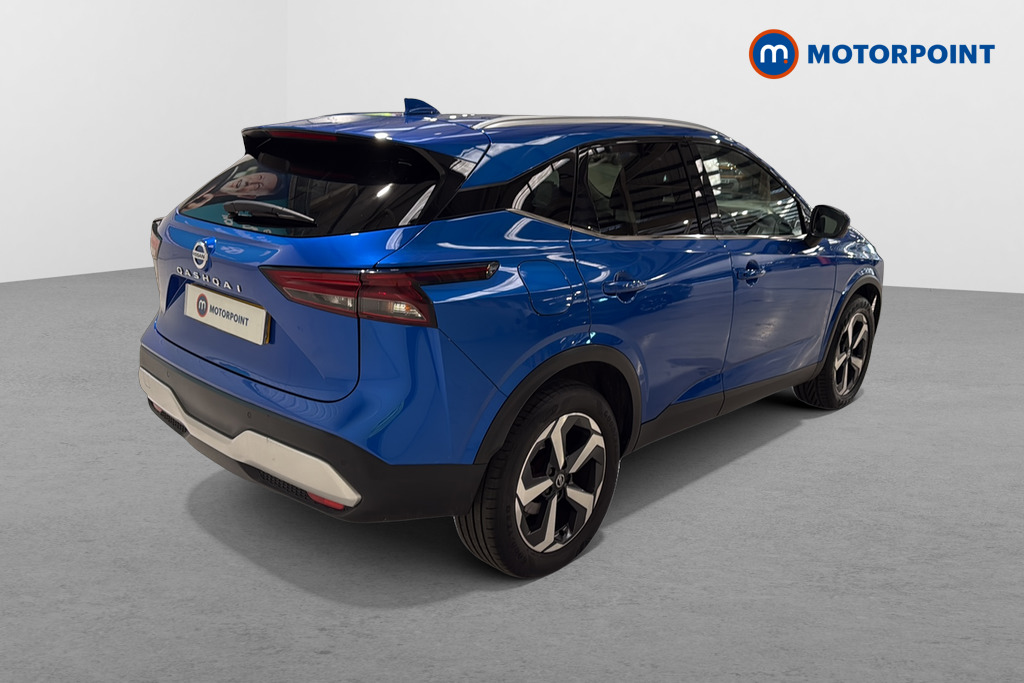 Nissan Qashqai N-Connecta Manual Petrol SUV - Stock Number (1689934) - Passenger side rear corner