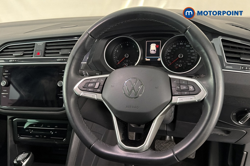 Volkswagen Tiguan Life Automatic Petrol SUV - Stock Number (1690203) - 2nd supplementary image
