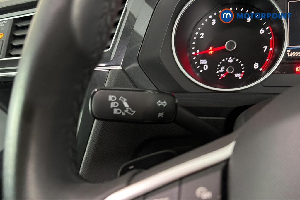 Volkswagen Tiguan Life Automatic Petrol SUV - Stock Number (1690203) - 5th supplementary image