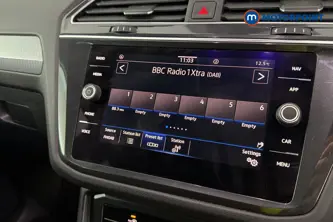 Volkswagen Tiguan Life Automatic Petrol SUV - Stock Number (1690203) - 8th supplementary image