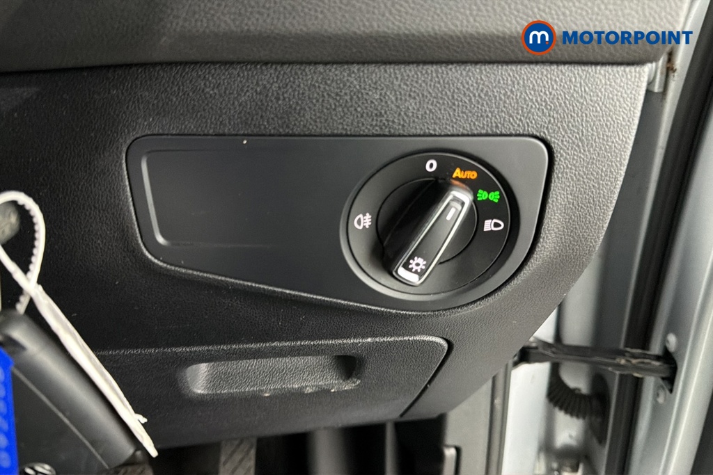 Volkswagen Tiguan Life Automatic Petrol SUV - Stock Number (1690203) - 11th supplementary image