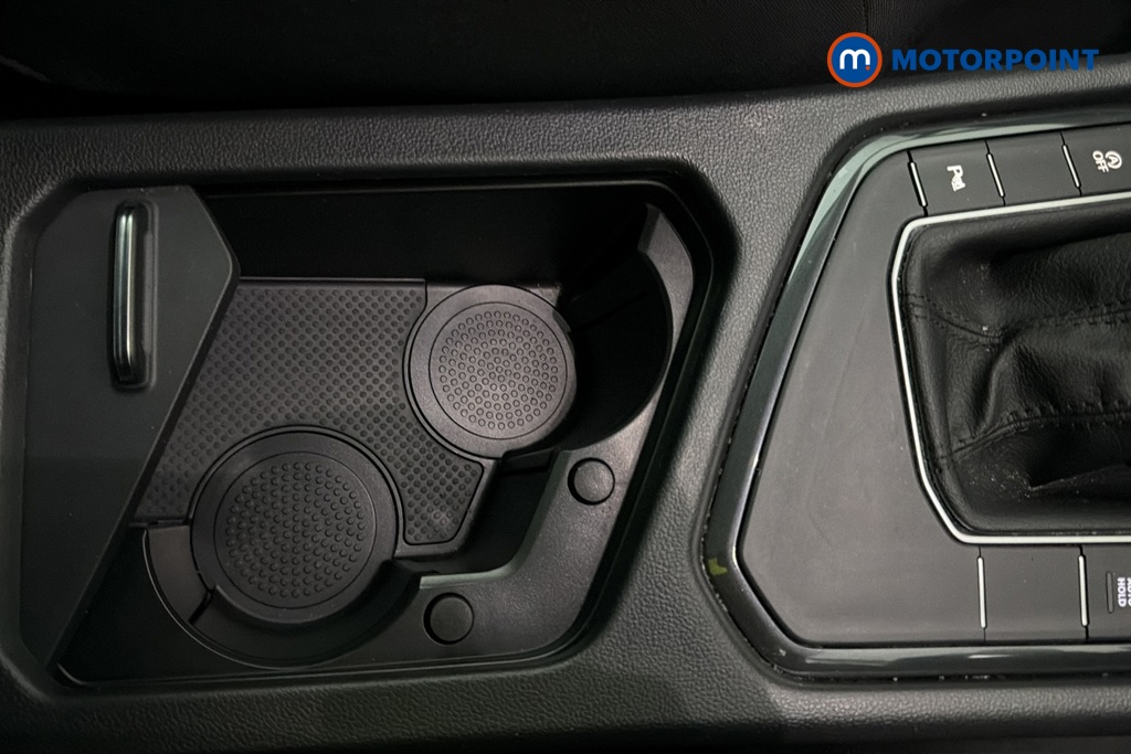 Volkswagen Tiguan Life Automatic Petrol SUV - Stock Number (1690203) - 16th supplementary image