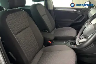 Volkswagen Tiguan Life Automatic Petrol SUV - Stock Number (1690203) - 22nd supplementary image