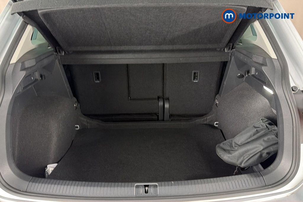 Volkswagen Tiguan Life Automatic Petrol SUV - Stock Number (1690203) - 30th supplementary image