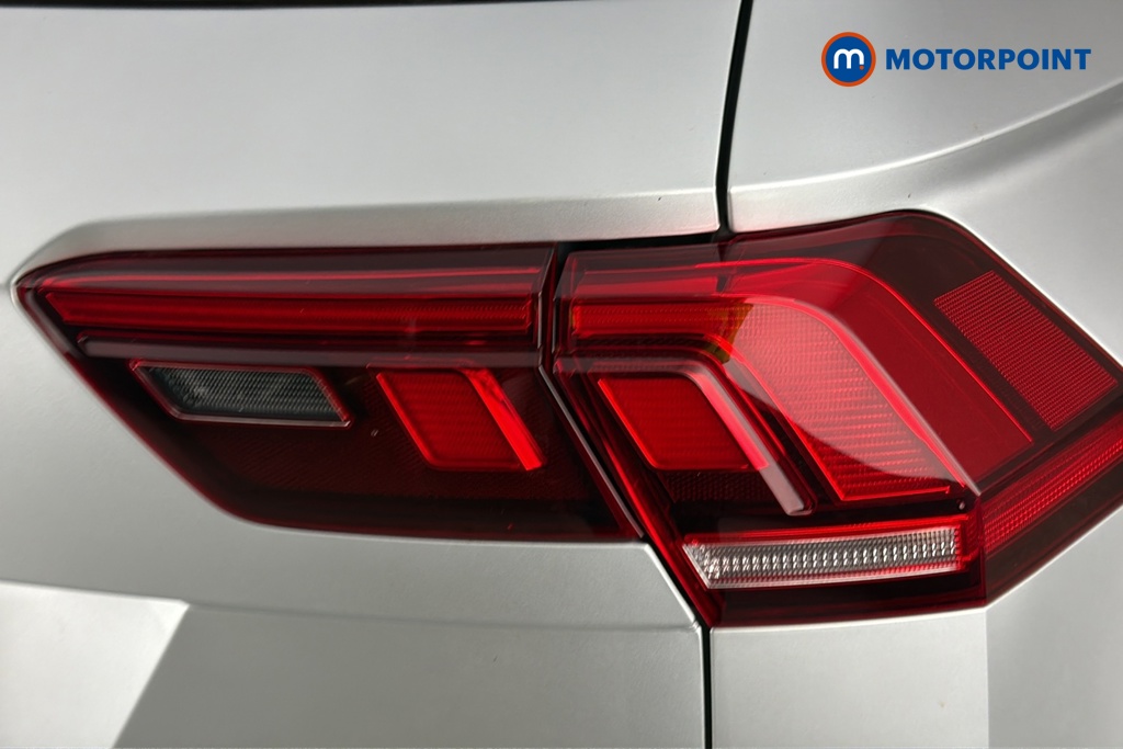 Volkswagen Tiguan Life Automatic Petrol SUV - Stock Number (1690203) - 36th supplementary image