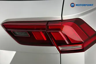 Volkswagen Tiguan Life Automatic Petrol SUV - Stock Number (1690203) - 36th supplementary image