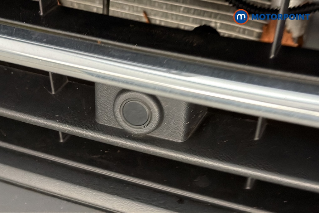 Volkswagen Tiguan Life Automatic Petrol SUV - Stock Number (1690203) - 38th supplementary image