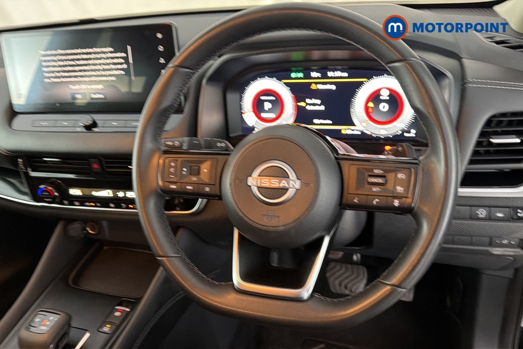 Nissan Qashqai N-Connecta Automatic Petrol SUV - Stock Number (1690219) - 2nd supplementary image
