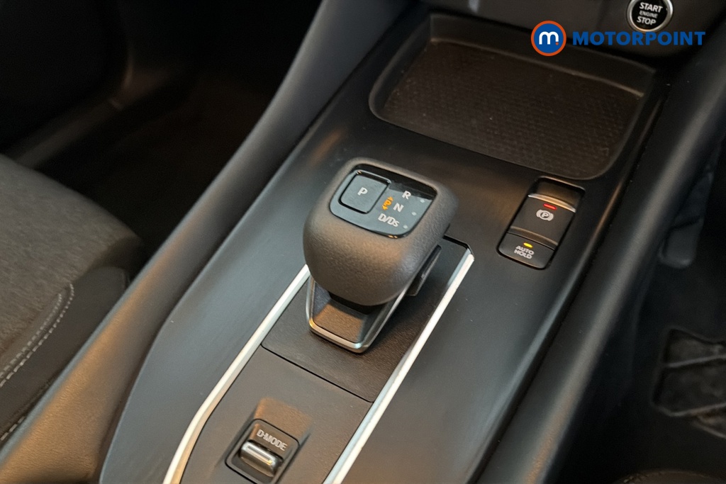 Nissan Qashqai N-Connecta Automatic Petrol SUV - Stock Number (1690219) - 15th supplementary image